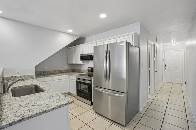 Foto del edificio - 4021 Preferred Pl