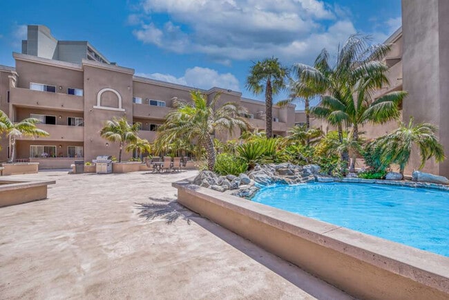 Building Photo - Five Points Seniors