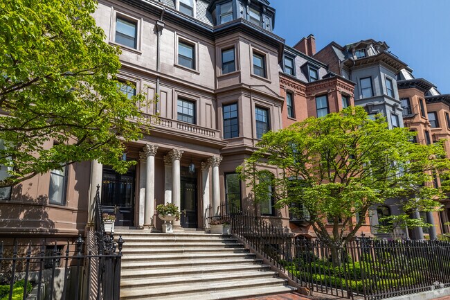 Exterior - 21 Marlborough St