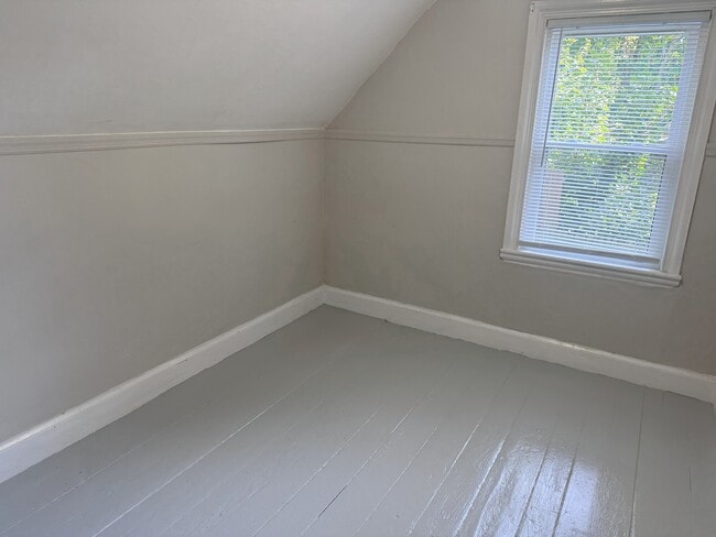 Building Photo - 79 Patten St