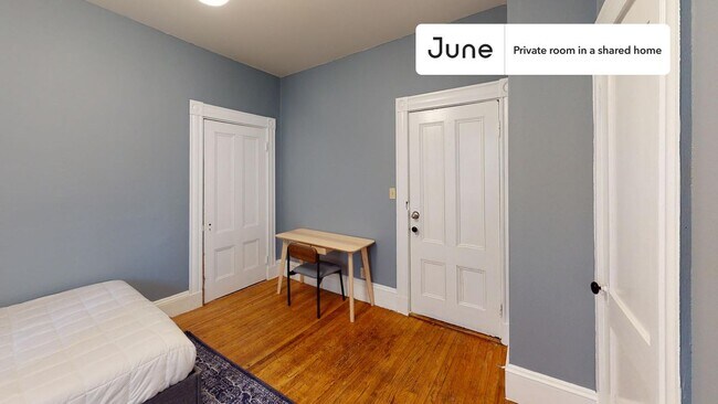 Foto del edificio - Room in Shared 4 bed/2 bath home