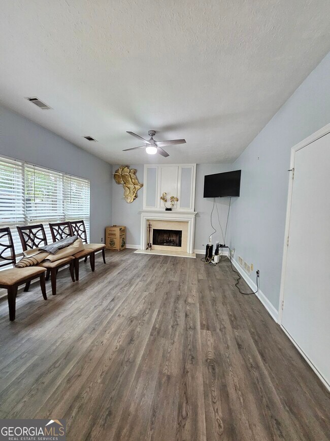 Building Photo - 3060 Savannah Bay Ct