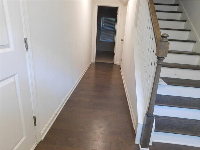 Foto del edificio - 887 Society Cir