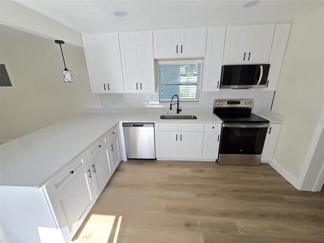 Building Photo - 416 W Ianthe St