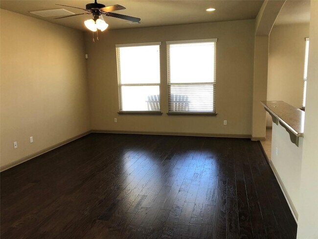Foto del edificio - 10908 Beaman Ct