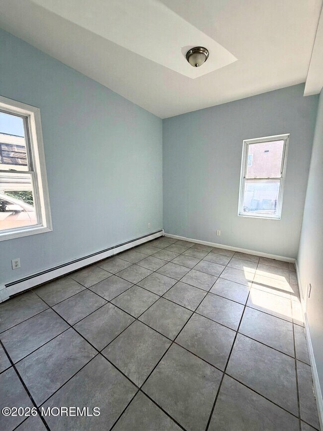 Foto del edificio - 410-412-412 1st Ave