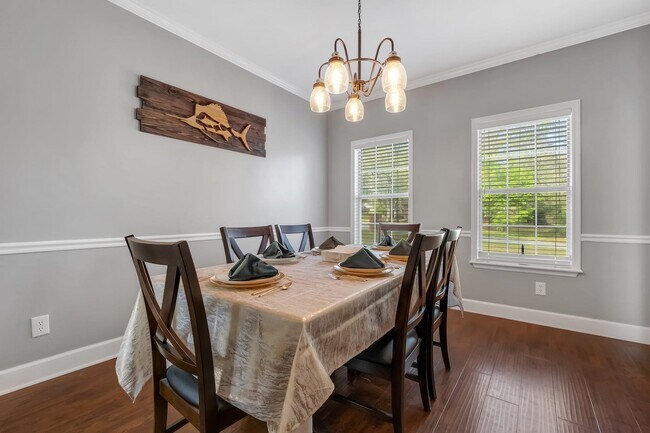 Building Photo - 1829 Wagon Wheel Cir W