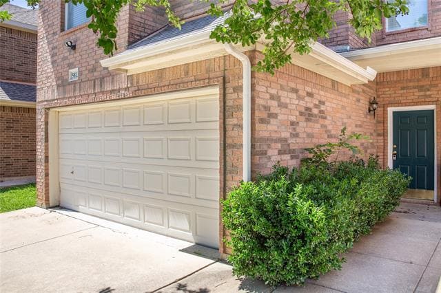 Building Photo - 5813 Blackmon Ct