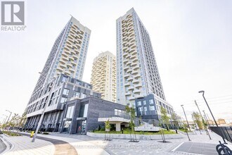 Building Photo - 498-2498 Caldari Rd