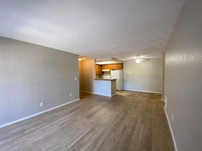 Building Photo - 432 Edgehill Ln