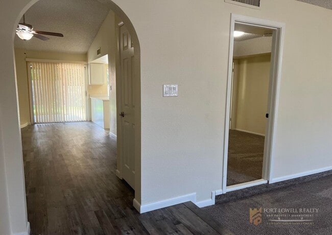 Photo - Coming Soon! 3 Bed/2 Bath home in Glendale! Located in an HOA! (Available on 05/15/26)