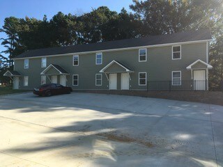 Foto del edificio - 1801 Greensboro Rd