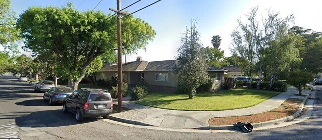 Building Photo - 245 Alviso St