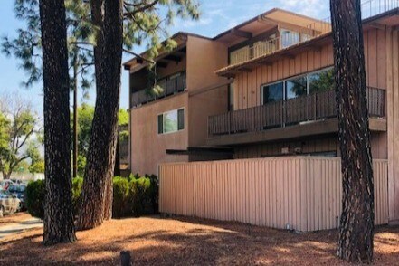 Foto del edificio - 3650 W Clark Ave