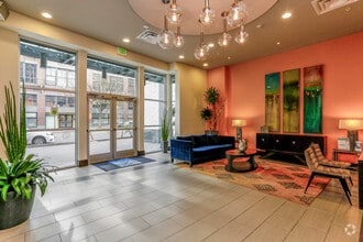 Interior Photo - VIVA