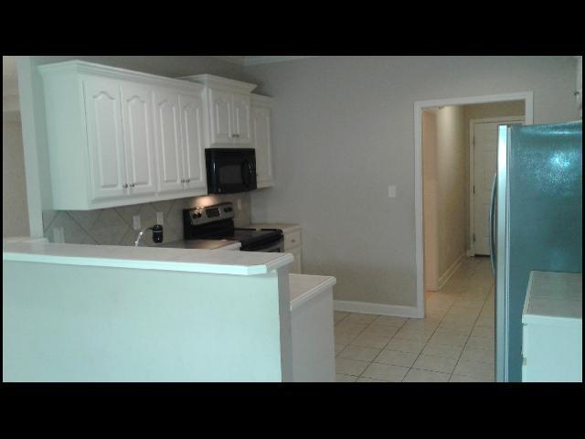 Building Photo - 31 Congressional Dr