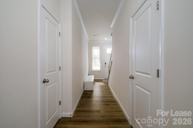 Building Photo - 6135 Snowy Egret Ave