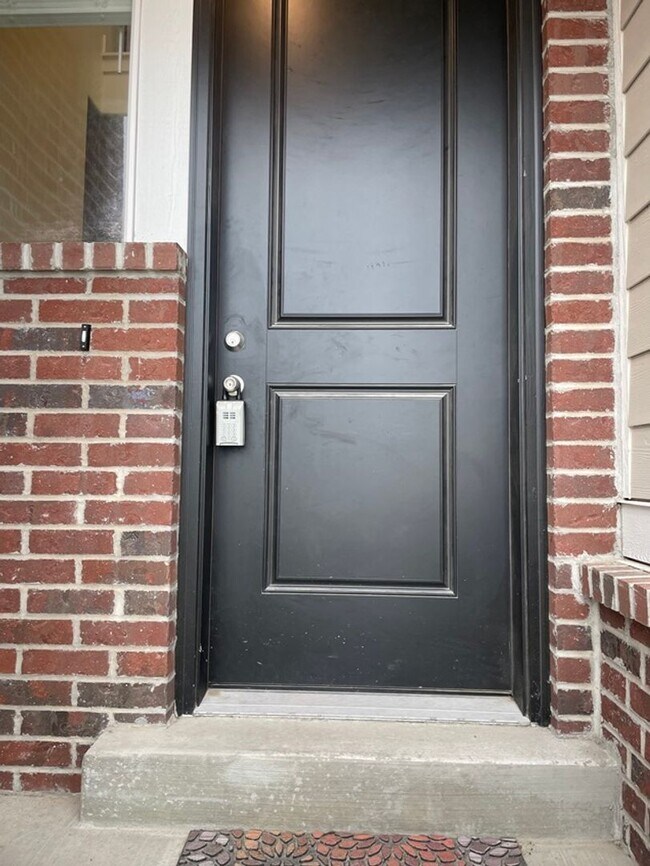 Foto del edificio - 13963 Silver Peak Ln