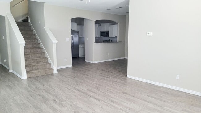 Building Photo - Beautiful 3B/2B Townhome in Chaffee Crossi...