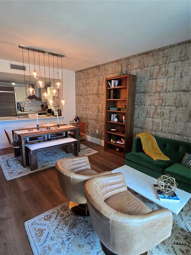 Foto principal - 1100S S Miami Ave