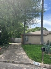 Building Photo - 11023 Tridens Ct