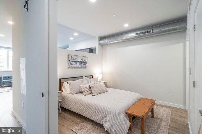 Foto del edificio - 2120 E York St