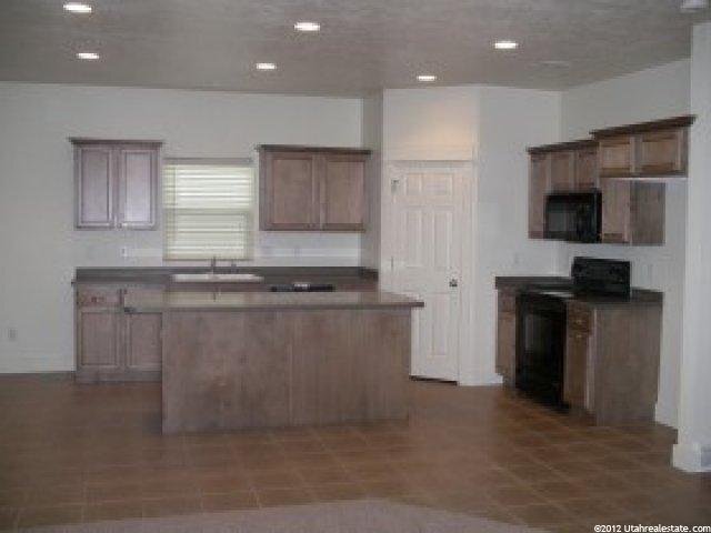 Building Photo - 11474 Lookout Hill Dr