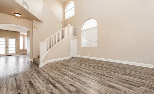 Building Photo - 9297 Thunderbolt Court