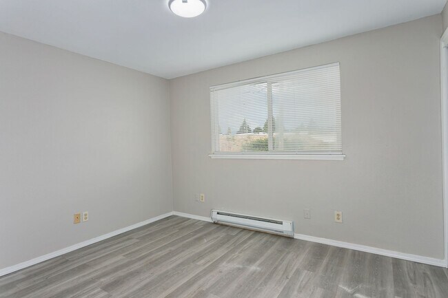 Building Photo - 1101 S Woodlawn St