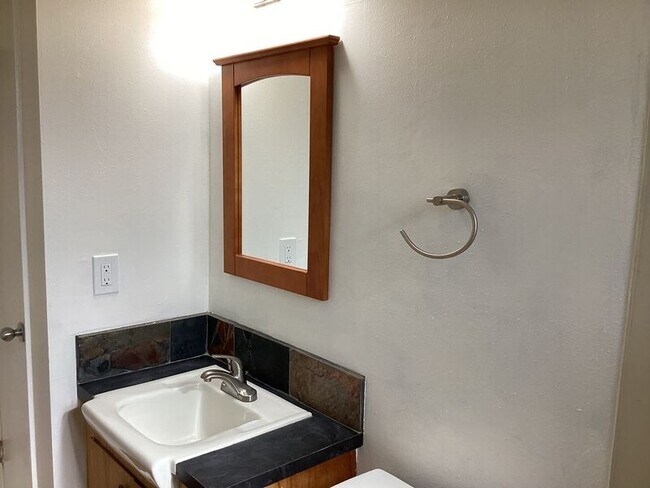 Foto del edificio - 123 SE 30th Pl