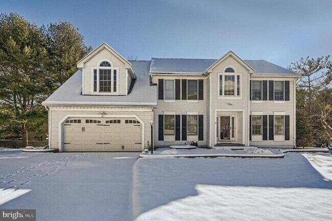 Foto del edificio - 8 Sapphire Hill Ct