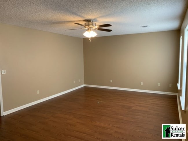 Building Photo - 2014 Fox Meadow Ln