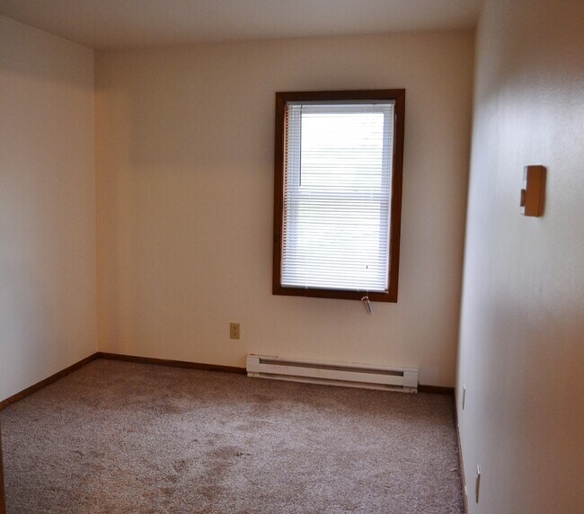 Building Photo - 1118 Gammon Ln