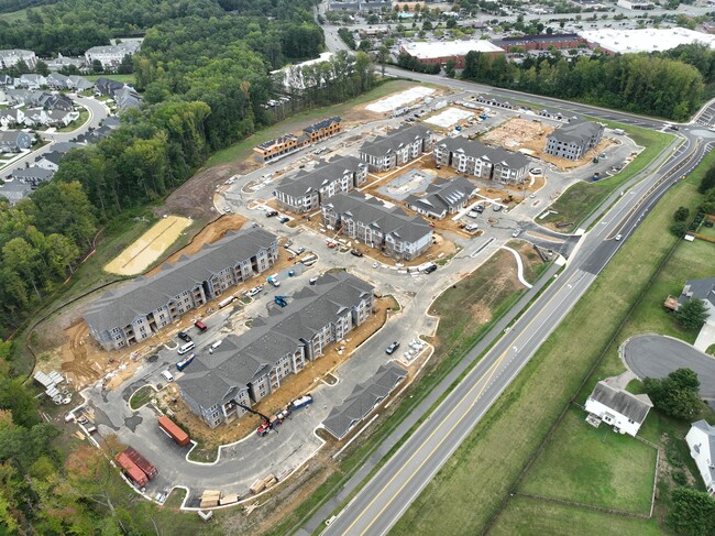 Building Photo - Belmont at River Mill