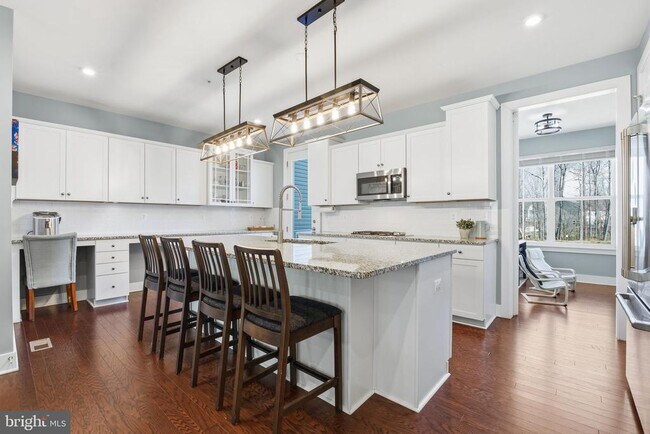 Foto del edificio - 2658 Sequoia Ln
