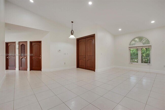 Foto del edificio - 13550 SW 82nd Ave