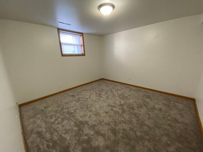 Foto del edificio - 506 1st Ave NE