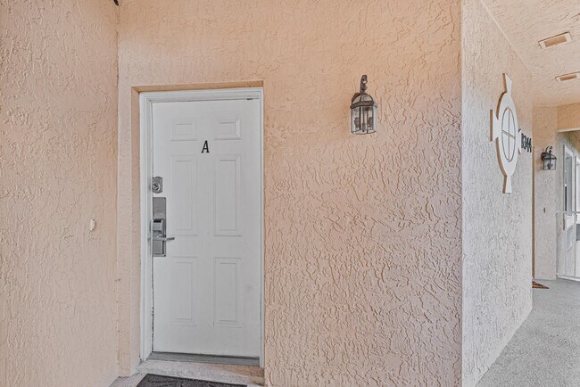 Building Photo - 8344 Mulligan Cir