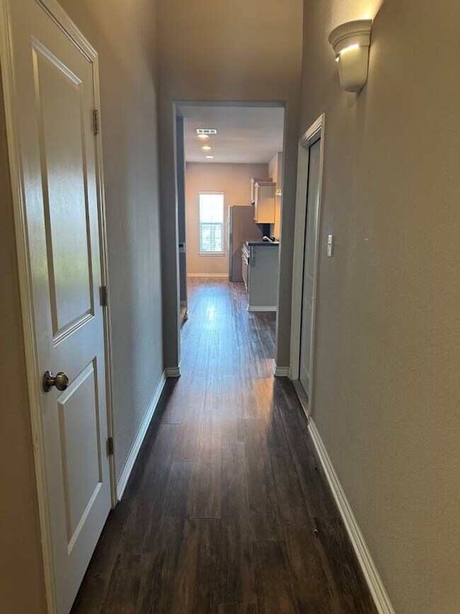 Building Photo - Welcome Home!