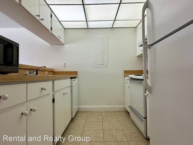 Building Photo - 2 br, 2 bath House - 176 Palm View Court