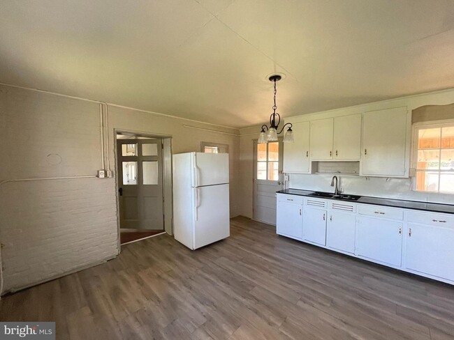 Foto del edificio - 9602 Grafton Ln