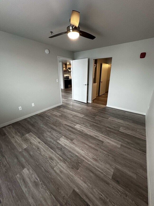 Foto del edificio - 3156 Bluestem Dr