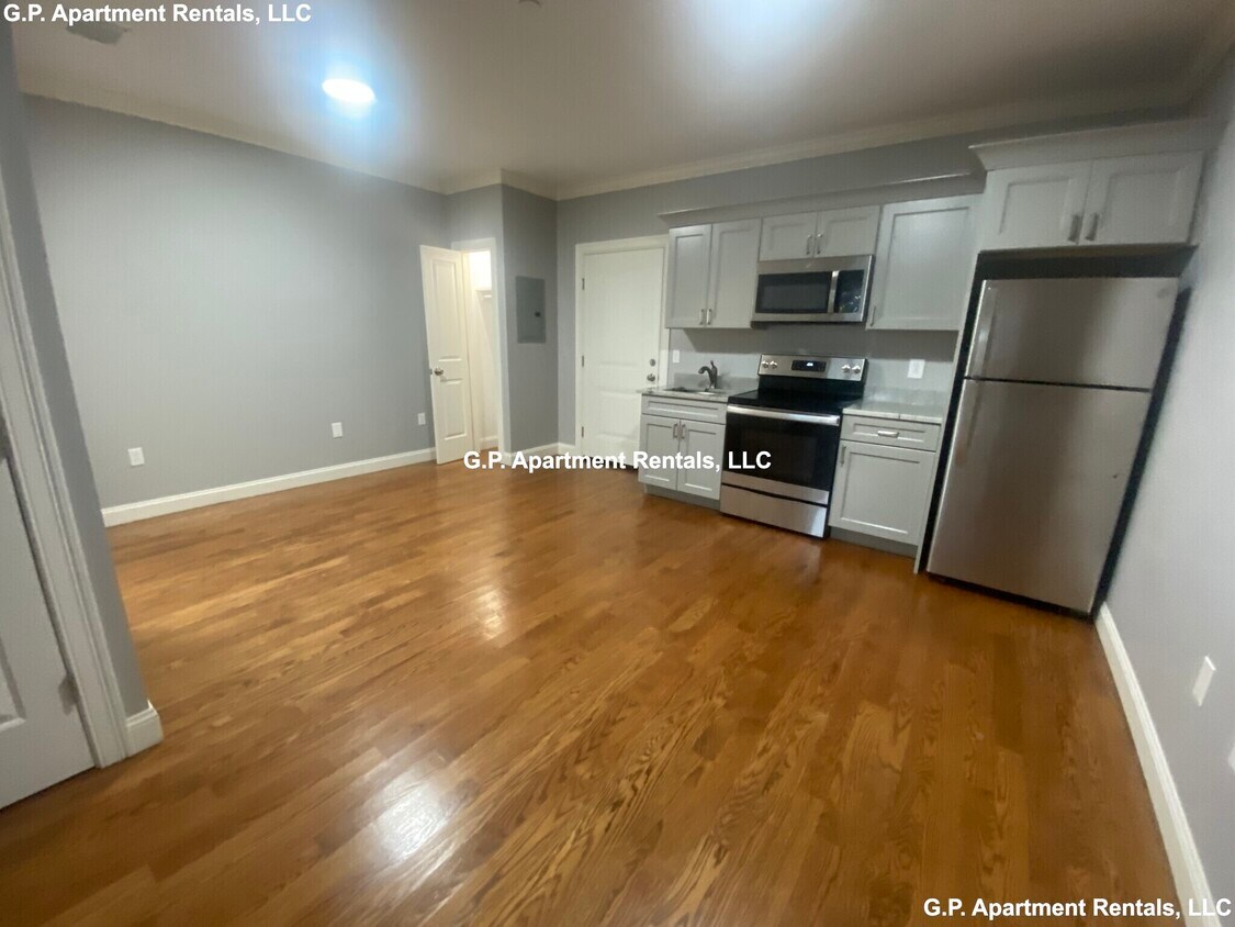 120 Tremont St Unit 207, Everett, MA 02149 Condo for Rent in Everett