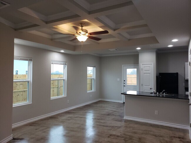 Foto del edificio - Townhome for rent