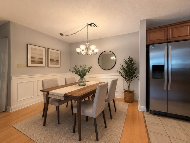 Foto del edificio - 600 Brookside Dr