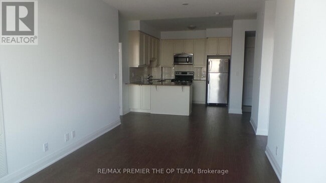 Building Photo - 12 Woodstream Blvd