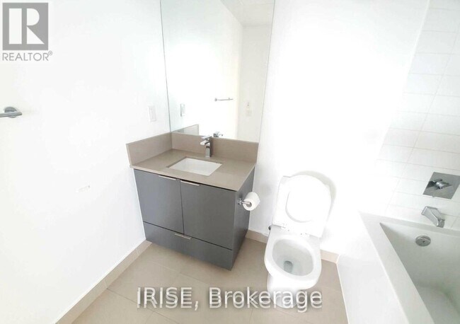 Photo du bâtiment - 181 Dundas St E