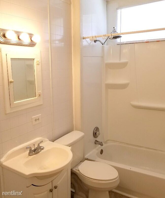 Foto del edificio - 1 br, 1 bath House - 1403 14th St