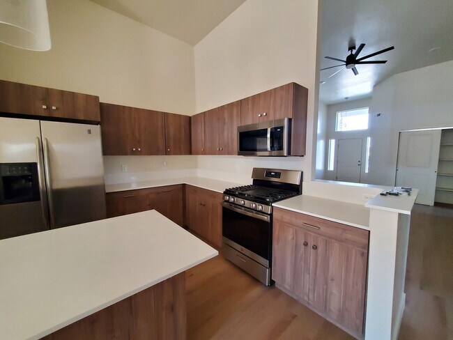 Foto del edificio - Mountain Vista Townhome