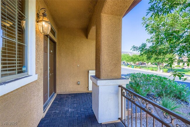 Building Photo - 264 Quail Ranch Dr
